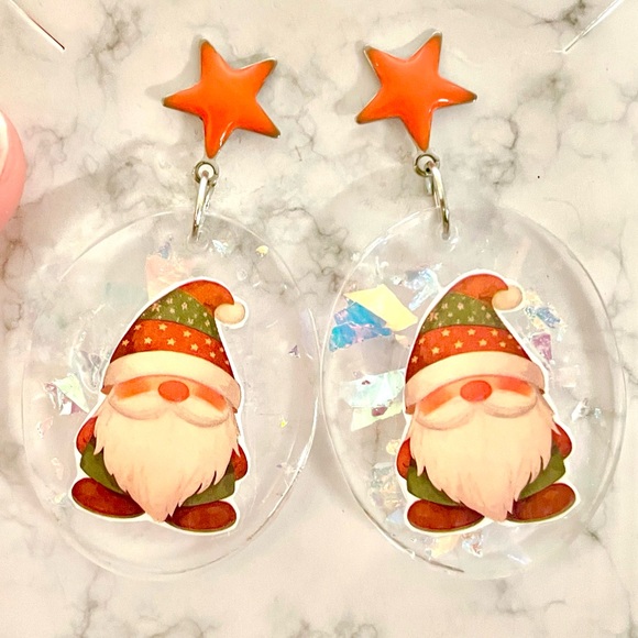 Acrylic Gnome Earrings - Picture 1 of 4